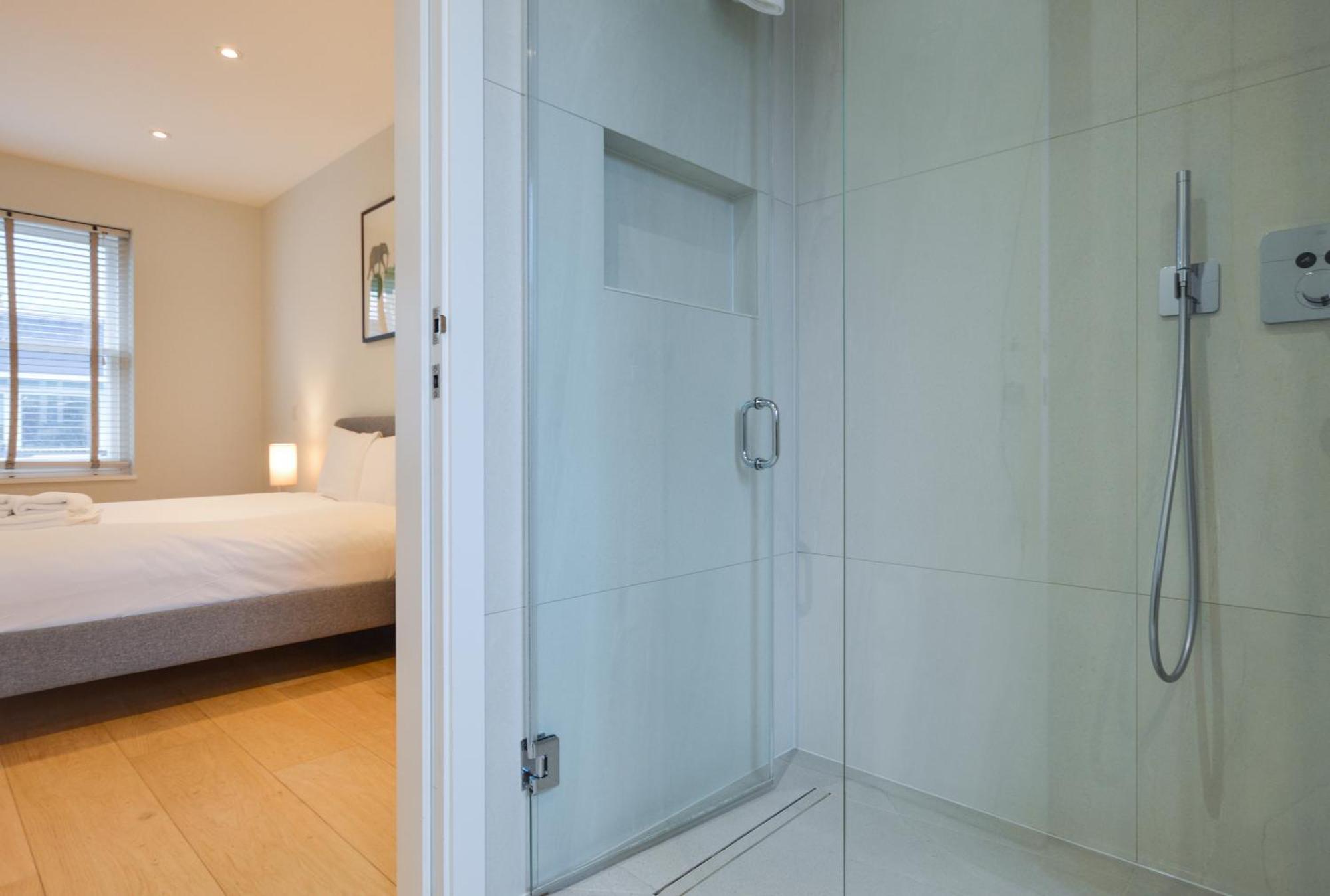 Noho 132 Serviced Apartments By Concept Apartments 런던 외부 사진